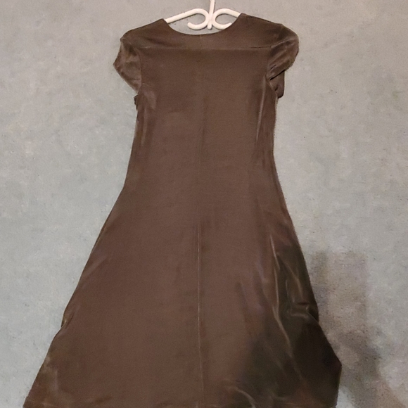 Dress by Beechers Brook - Picture 2 of 2